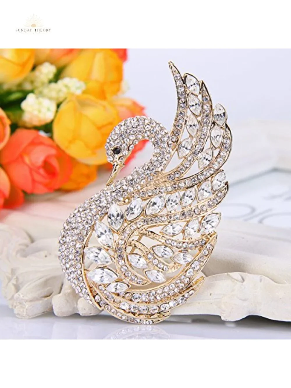 Elegant Swan Bird Crystal Brooch Pin for Wedding Party